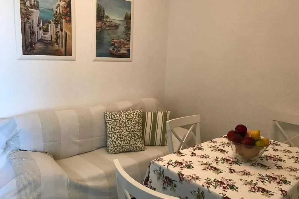 Apartment Fijan Drage Kroatien